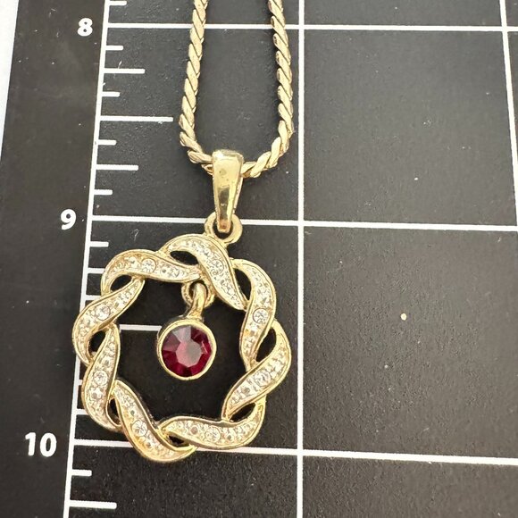 Gold Tone Snake Chain Necklace Pendant Red July Birthstone Center Interlaced - Picture 10 of 11